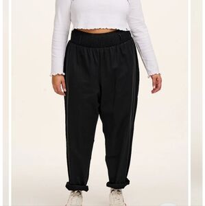 Lucy & Yak Black Straight Leg Pants